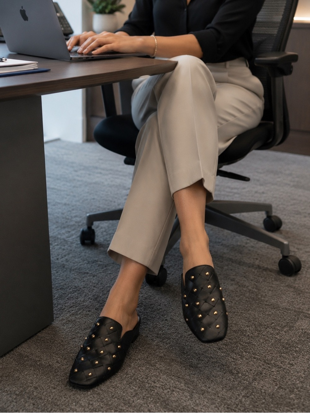 Vince Camuto Flats